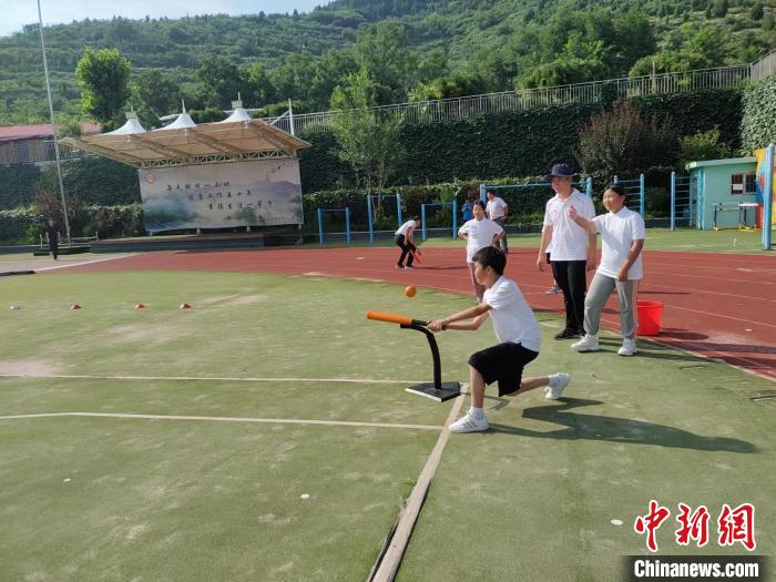 第九届济台青年志工公益交流夏令营济南开营