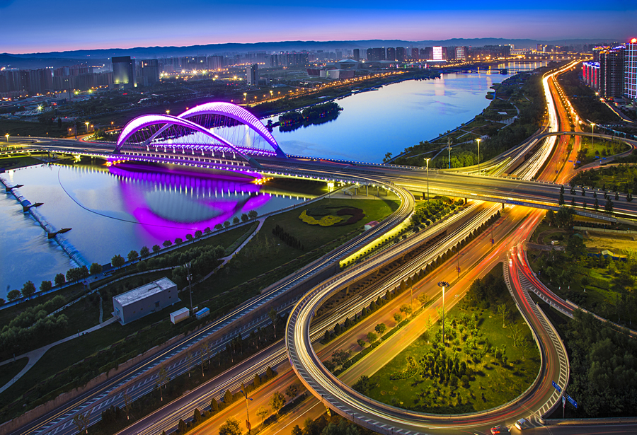 太原：建设国家区域中心城市 再现“锦绣太原城”盛景