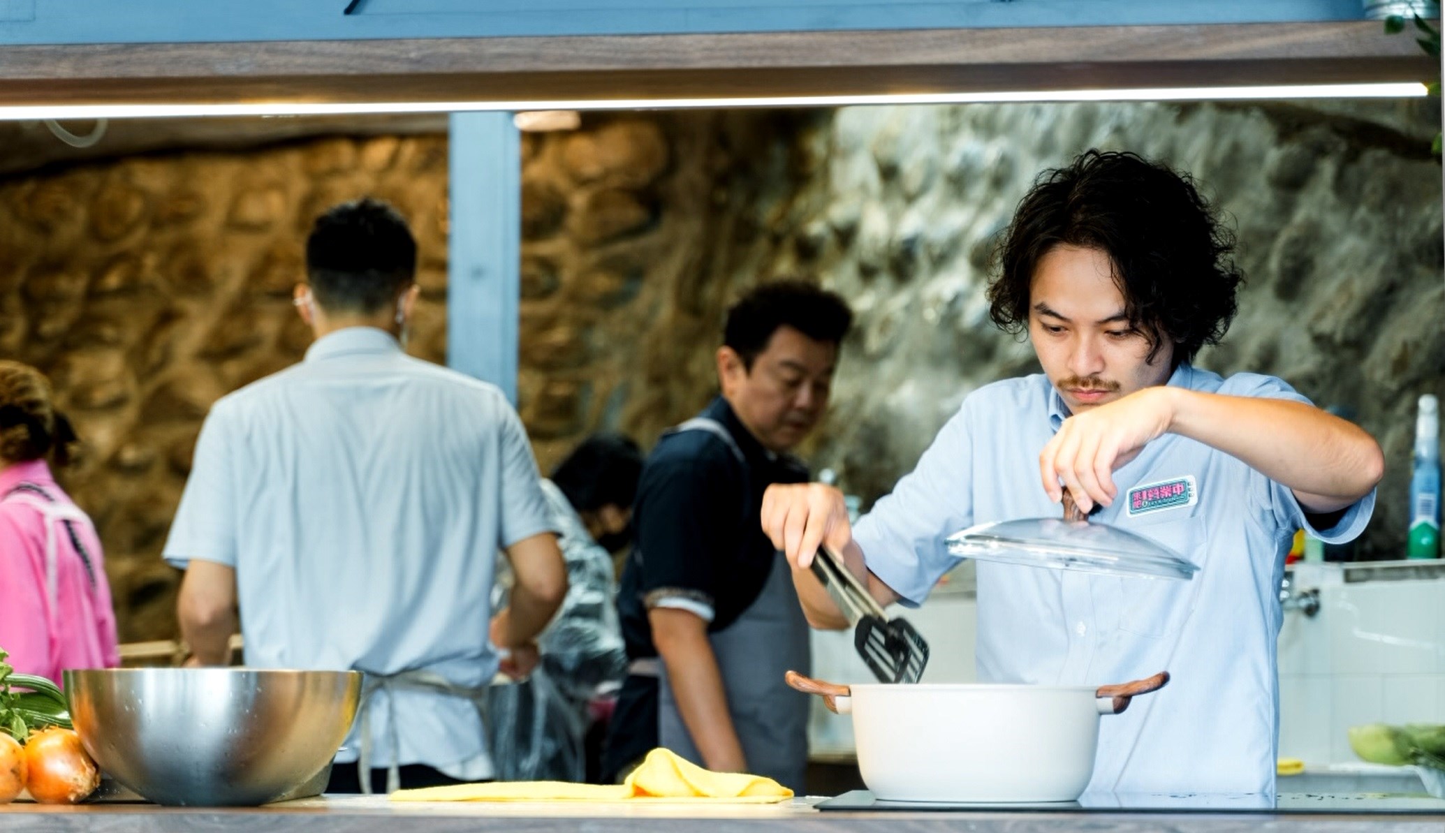 《来吧！营业中》「老屋」即将走入历史 双金女神贾静雯、铁粉吴姗儒驾到