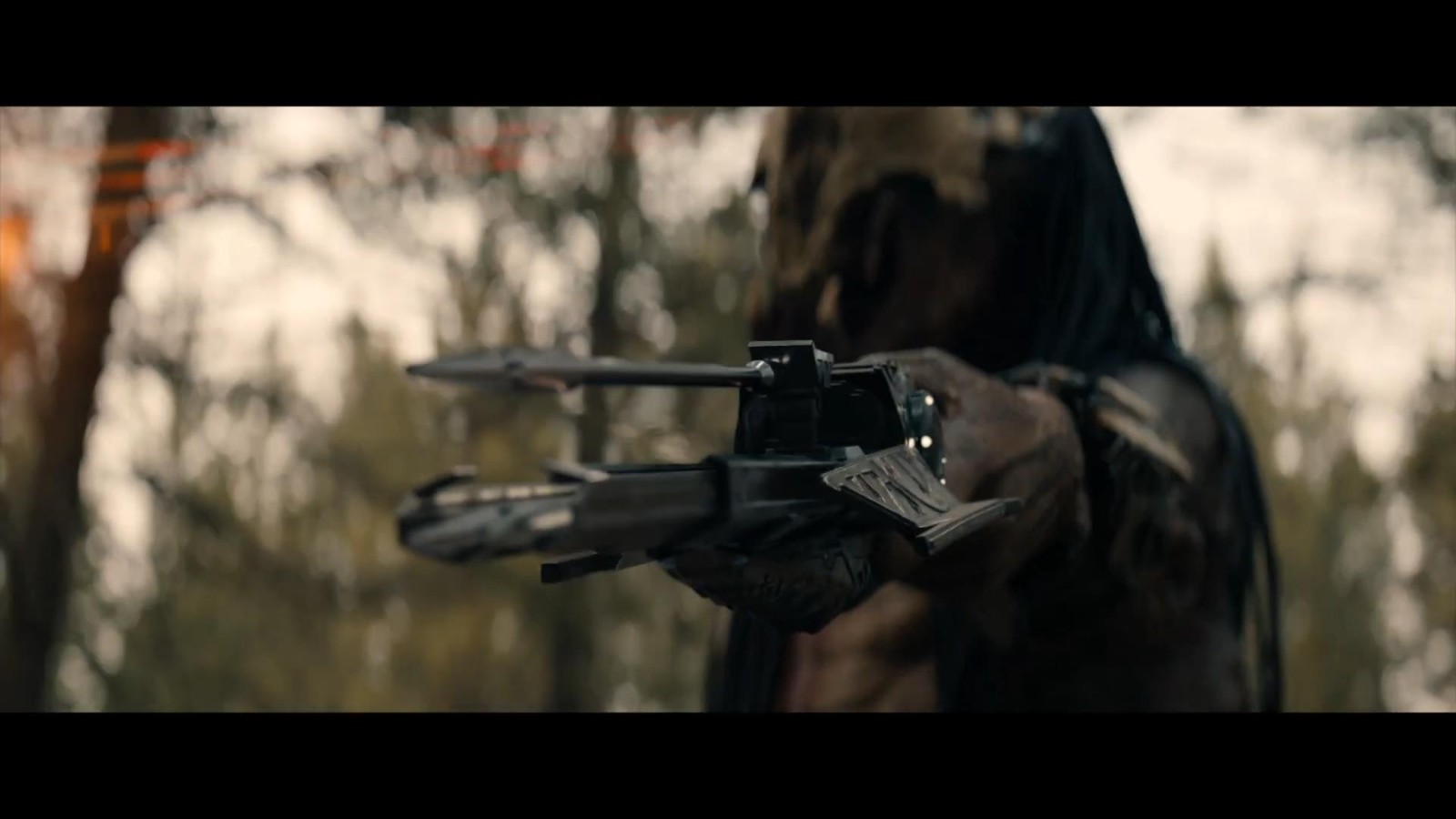 《铁血战士：猎物》新预告 印第安人如何打败铁血战士