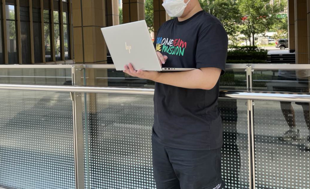 惠普战X智能降噪体验 线上会议无惧噪音