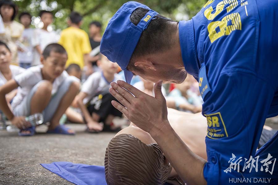 筑牢“防溺水”安全网