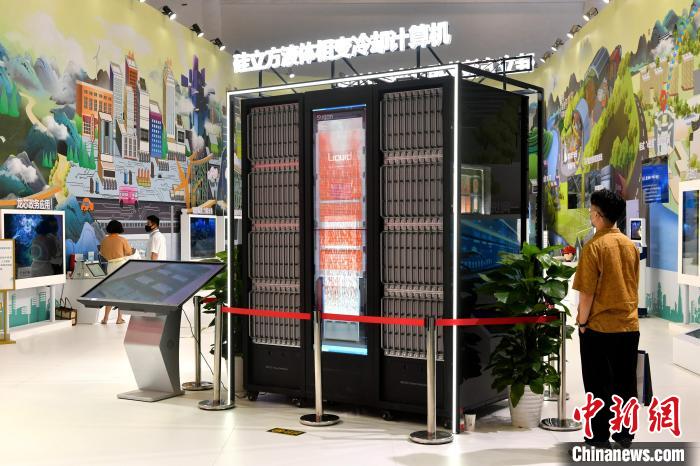 第五届数字中国建设成果展览会开幕 科技感十足