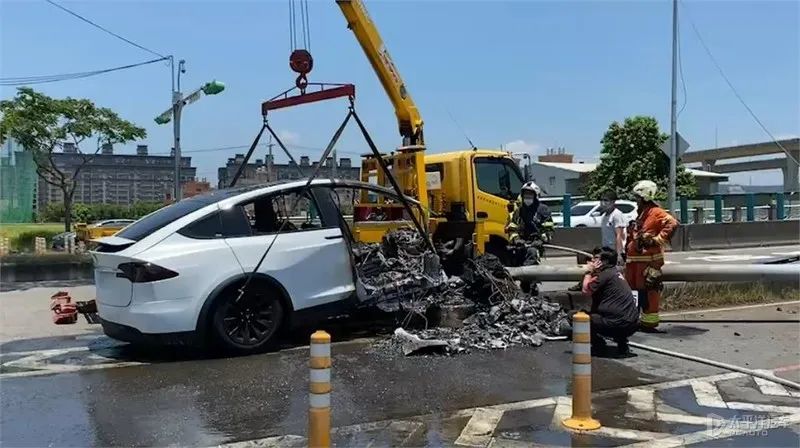 林志穎特斯拉起火原因分析！電動車主們，趕緊補補課…