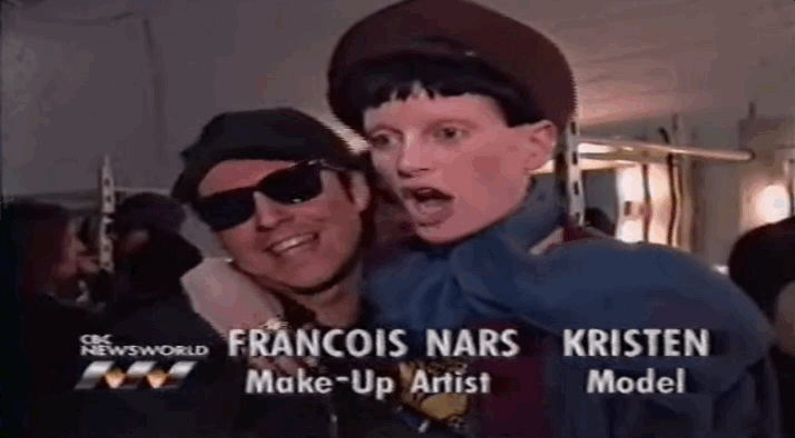 曾被称作“超级丑模”的她，凭什么57岁还能为时尚大牌闭秀？