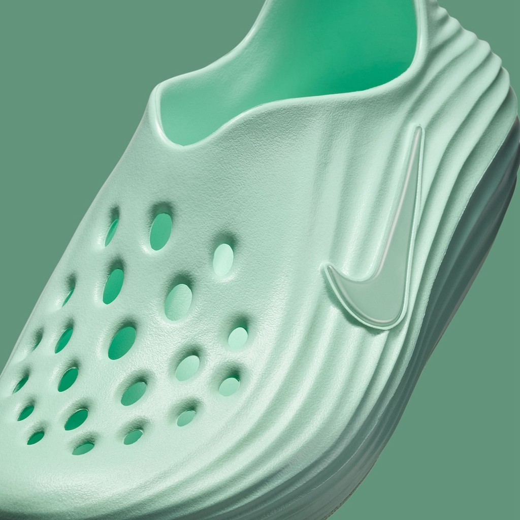 詹姆斯同款！这双 Nike 洞洞鞋有新配色了！