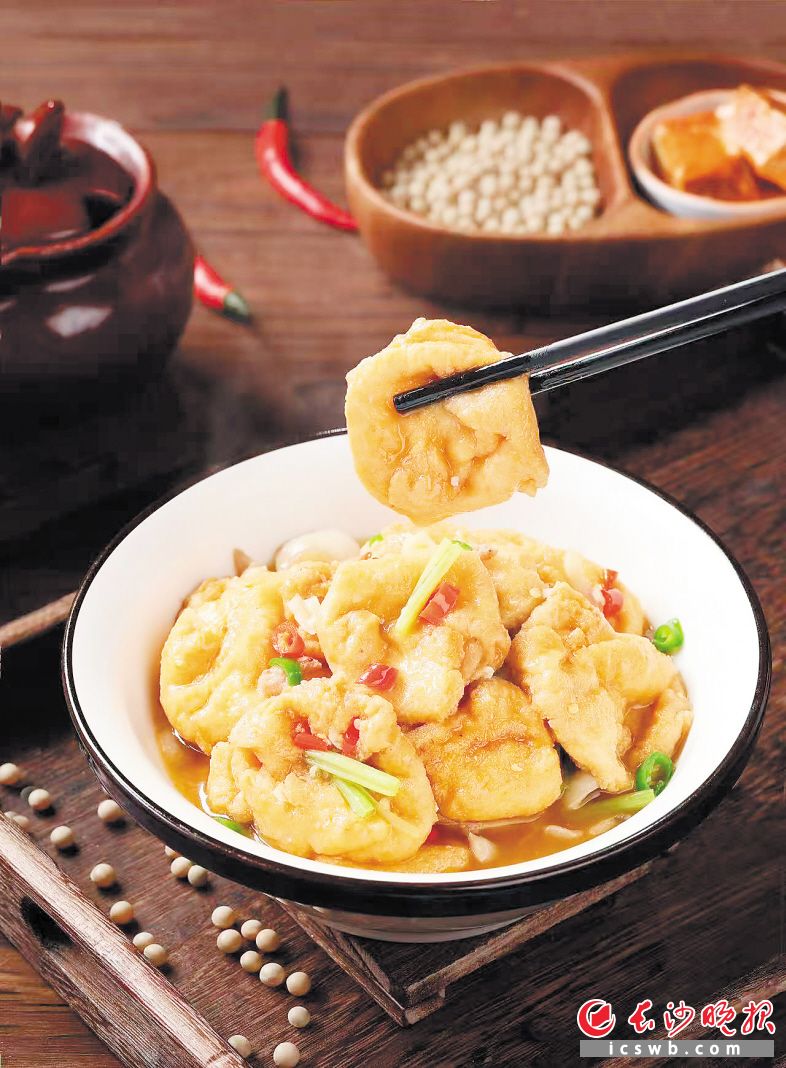 秘制鲫鱼的鲜香密码｜大猛食单