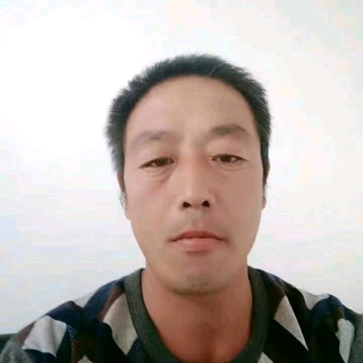 著名导演郝建华