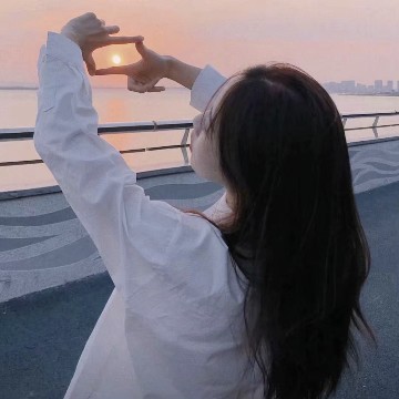 记录小女孩的生活