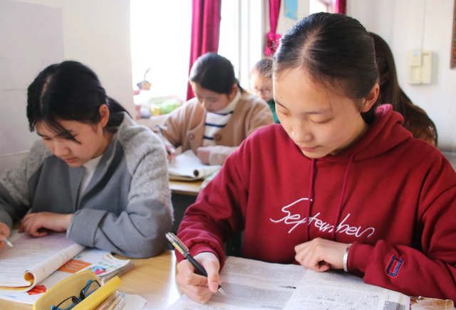 开卷考试的技巧，开卷考试应对小技巧（中考文综开卷想拿高分）