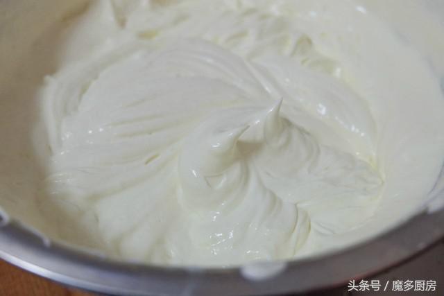 如何只用鸡蛋做奶油蛋糕，奶油蛋糕不用买