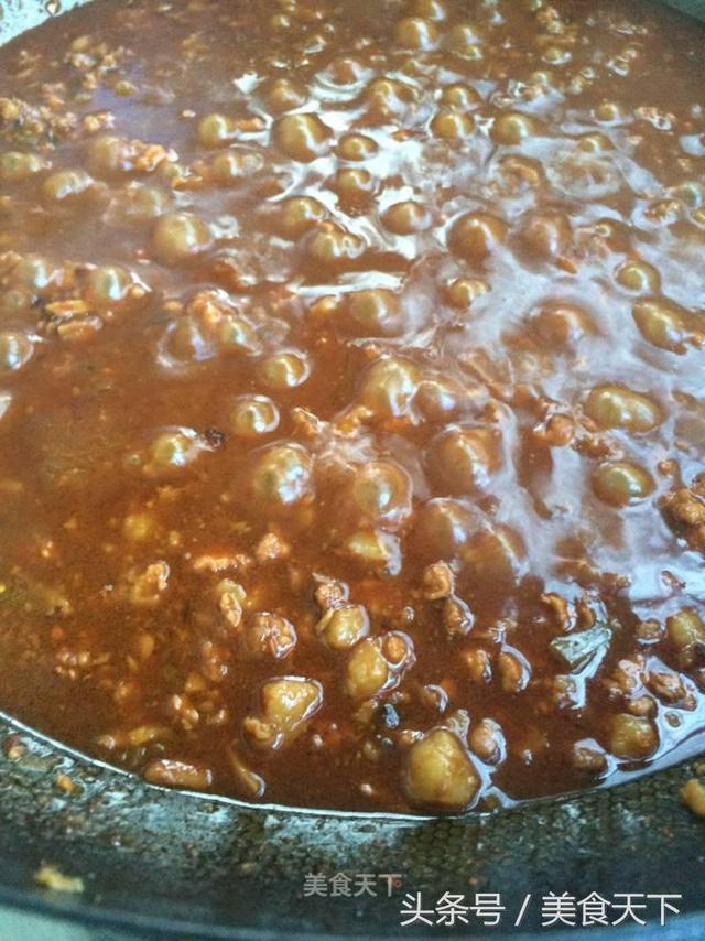 秘制炸酱面用什么酱好吃，做炸酱面关键是酱料要选对