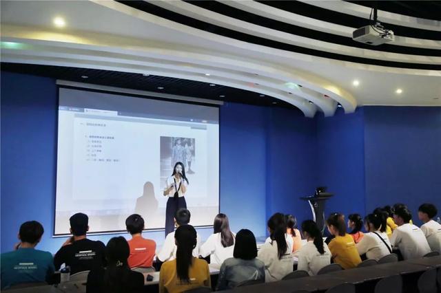 三围怎么测量才标准，怎么量三围（模特培训的模特形体标准及测量方法）