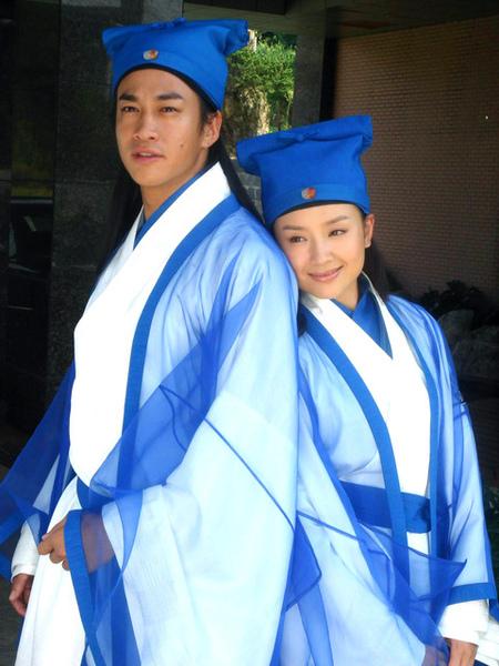 孙俪为何没看上何润东，孙俪为什么没选择何润东（“猛男专业户”何润东）