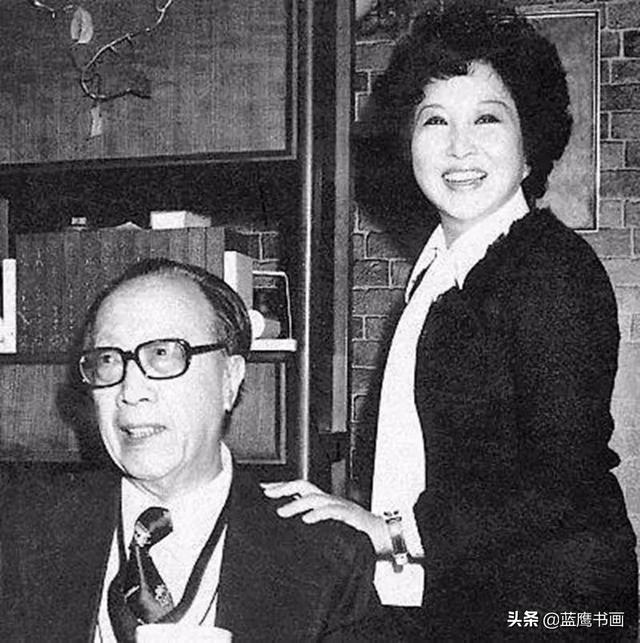 梁实秋简介，关于梁实秋有哪些介绍（中国近代著名的文学艺术家梁实秋）