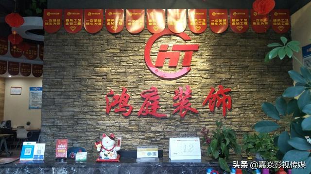 左手倒影 右手年华，左手倒影右手年华经典语录 （麻城原创深度美文：左手倒影）