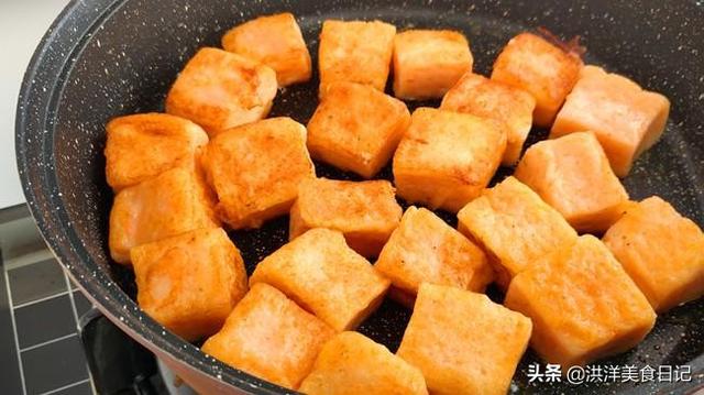 鱼豆腐是什么做的，鱼豆腐是哪种鱼做的（这几天特殊时期）