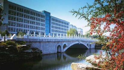 中南财经政法大学首义校区，中南财经政法大学首义校区地下为什么会有雷（藏有15组不为人知的“密码”）