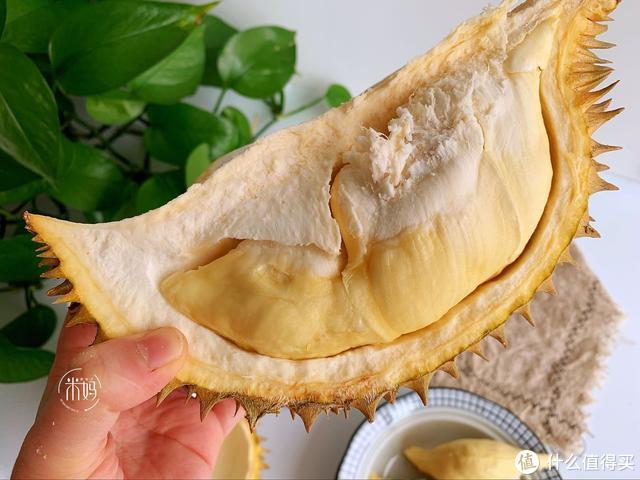 榴莲怎么挑选，超市榴莲怎么挑选（包多肉厚又香又甜）