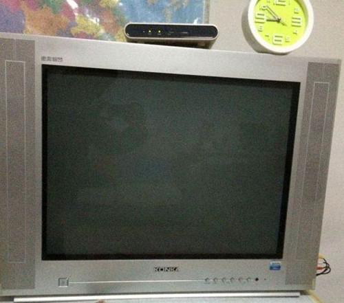 电视机的发展史，电视机演变过程（家里电视机的发展史）