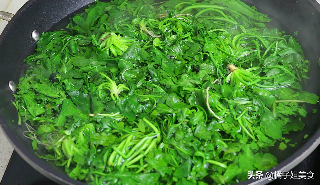 圖片[4]-【薺菜粉絲雞蛋餃】做法步驟圖 口感鮮美超解饞-起舞食譜網(wǎng)