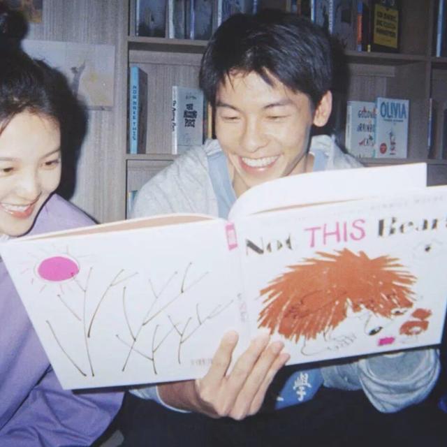 情侣头像二人专用超甜 阿春.“有些人值得等候，有些悲伤值得忍受。”，情侣头像二人专用2022微信（甜甜的双人情侣头像）