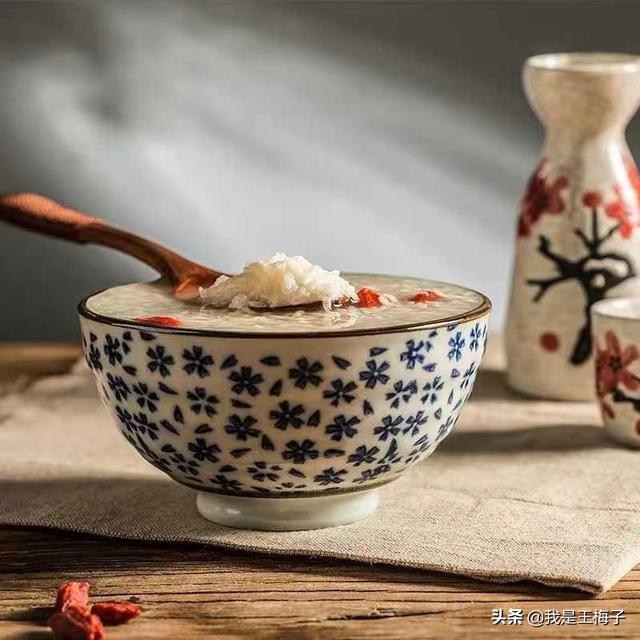 醪糟水怎么制作有什么用，醪糟制作过程中可以加水吗（醪糟<甜酒>对人体有什么好处）