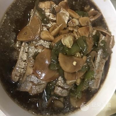 红烧带鱼的家常做法，红烧带鱼家常做法（红烧带鱼的做法）