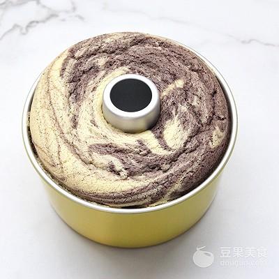 黑米糕正宗做法，大理石黑米糕的做法