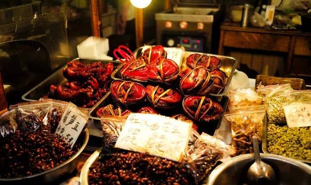 上海哪些地方好玩，上海市区有哪些地方好玩呢（教堂、弄堂、古镇...上海超美的6大免费景点）