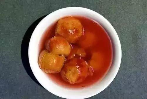 黄豆水有哪些功效，煮黄豆水喝有什么功效（降压排毒就吃它）