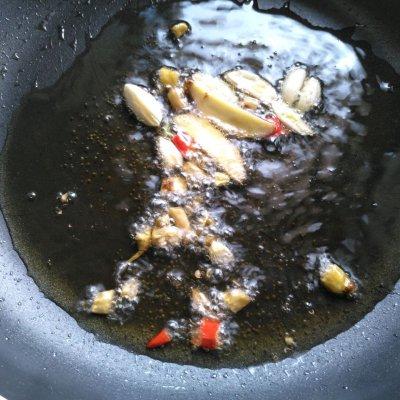 韭黄怎么做好吃，韭黄的做法（好吃到流泪的炒鸡肝）