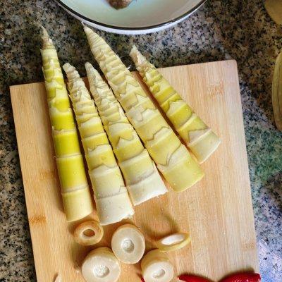 竹笋炒肉的做法，湖南竹笋炒肉的做法（小白也能轻松学会的春笋炒肉）