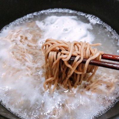 荞麦面粉的做法大全，荞麦粉的各种做法大全（酸辣荞麦面最好吃的5种做法）