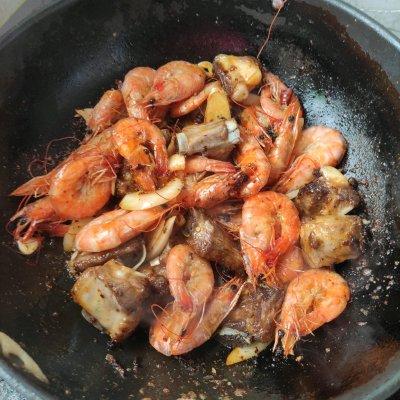 排骨虾的做法，红烧虾的做法（原来香辣干锅排骨虾才是真正的米饭杀手）