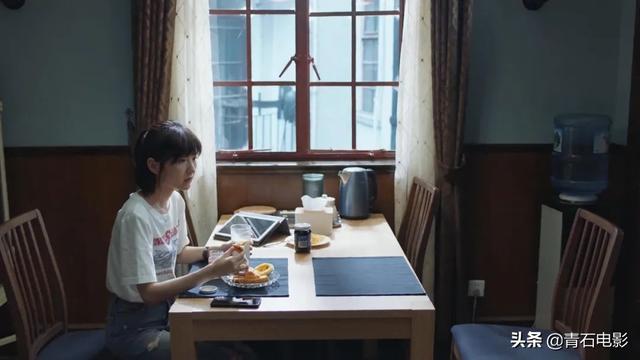 三十而已电视剧主角名字，三十而已电视剧的演员名字（梁正贤则是：危险的男神）