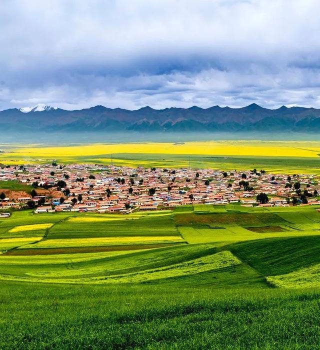 青海旅游景点排名前十，青海旅游景点排名前十自驾游地图（青海十大经典旅游景点）