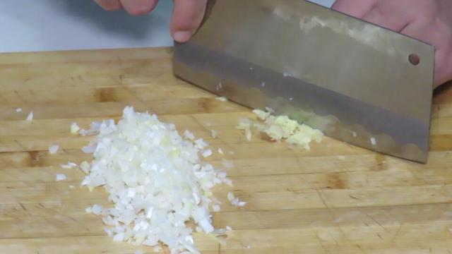 馄饨怎么做好吃，馄饨怎么做才最好吃（馄饨不要再买着吃了）