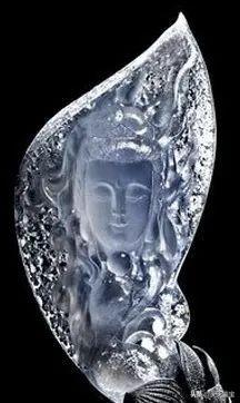 翡翠观音的寓意是什么，翡翠观音的寓意和佩戴的好处（史上最全翡翠观音种类大全）