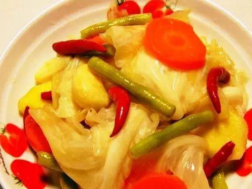 巴适得板什么意思，巴适得板是什么梗（这个天气，吃点川菜，巴适得很）