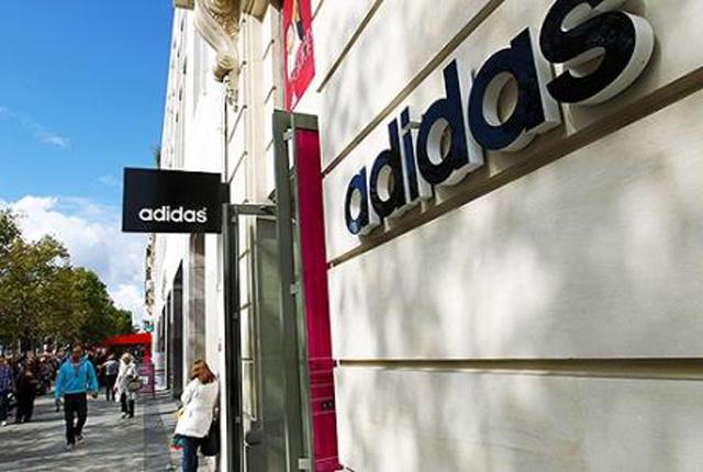 耐克属于什么档次，耐克是什么档次（一年从中国“捞金”430亿）