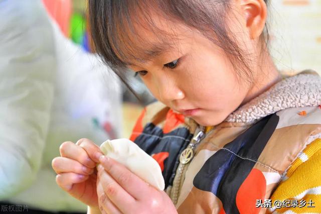 中旬是什么意思，这个月中旬是什么意思（为什么老话说：冬至在腰）