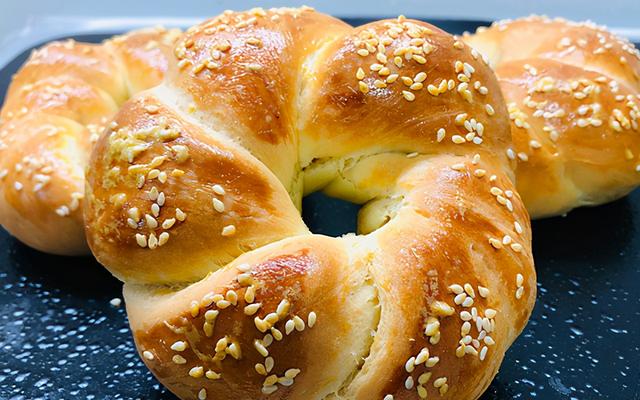 怎样做面包好吃又简单,怎样做面包好吃又简单窍门(简单好看又好吃的小