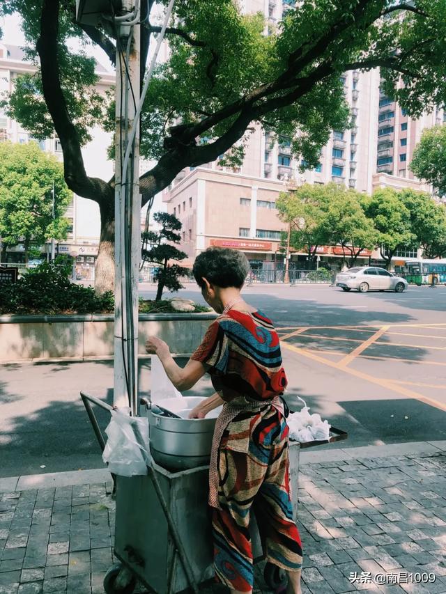 松柏巷里万家人，松柏巷带给我们的满足（南昌电视剧松柏巷里万家人）