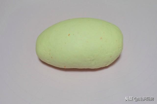 玫瑰花馒头怎么做，怎样做美味的南瓜味的玫瑰馒头（手把手教你做玫瑰花馒头）