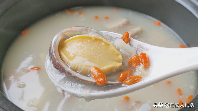 用鮑魚怎麼煲湯,鮑魚怎麼煲湯好吃(入秋後鮑魚正確吃法)