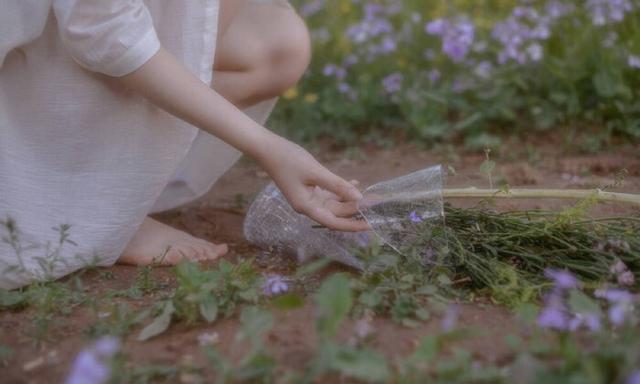 允言：优质魅力女生头像/你是温暖逆光而来，允言的意思是什么微信（配得上这世间所有的好。）