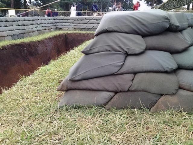 打沙袋对身体有什么好处，打沙袋能减肥吗（沙袋明明挡不住子弹）