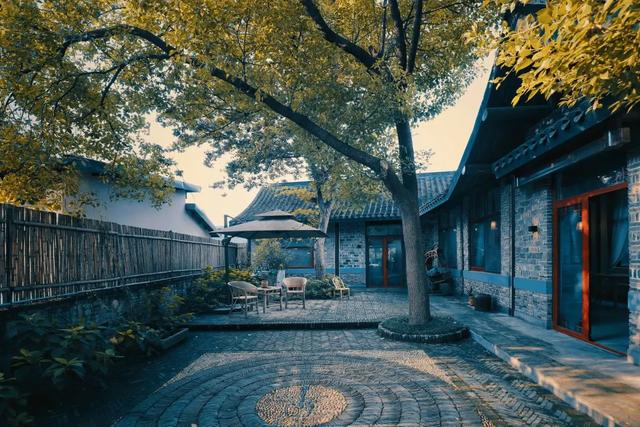 咖啡时光英文,跪求咖啡时光2003年上映的由一青窈主演的百度云资源(品