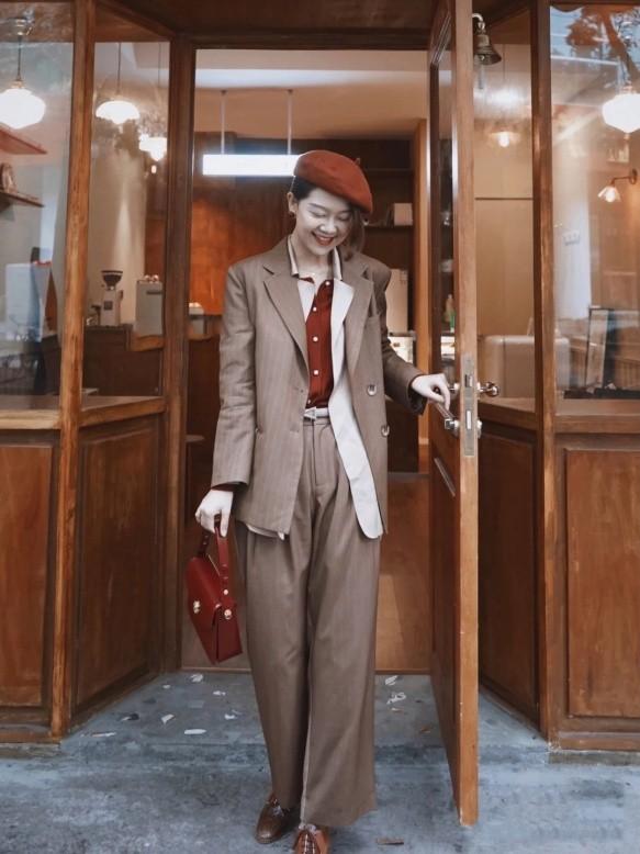 三明治面料是一种什么材质，三明治面料是一种什么材质的面粉（这个秋季火了一种穿法）